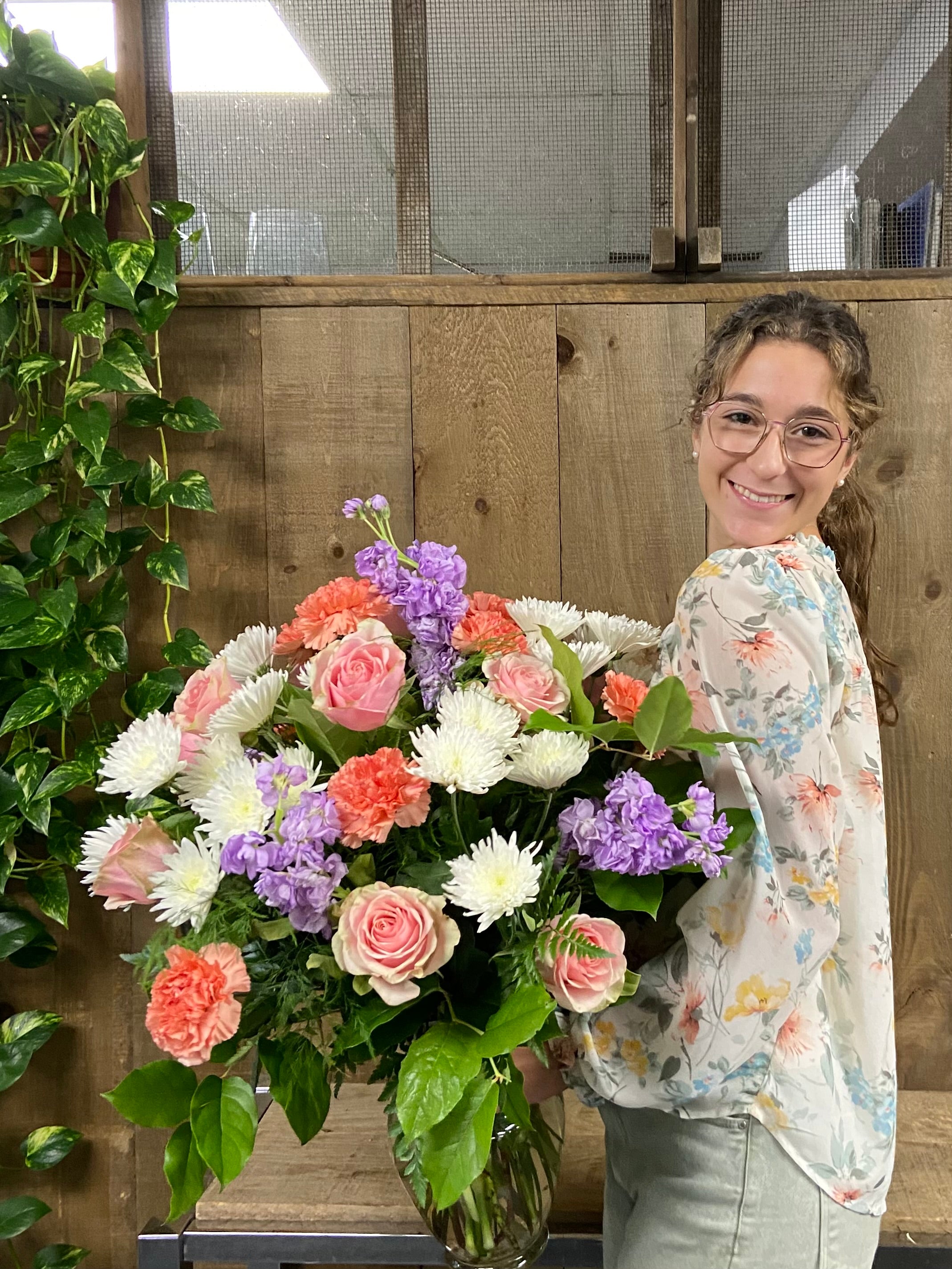 Sympathy vase bouquet